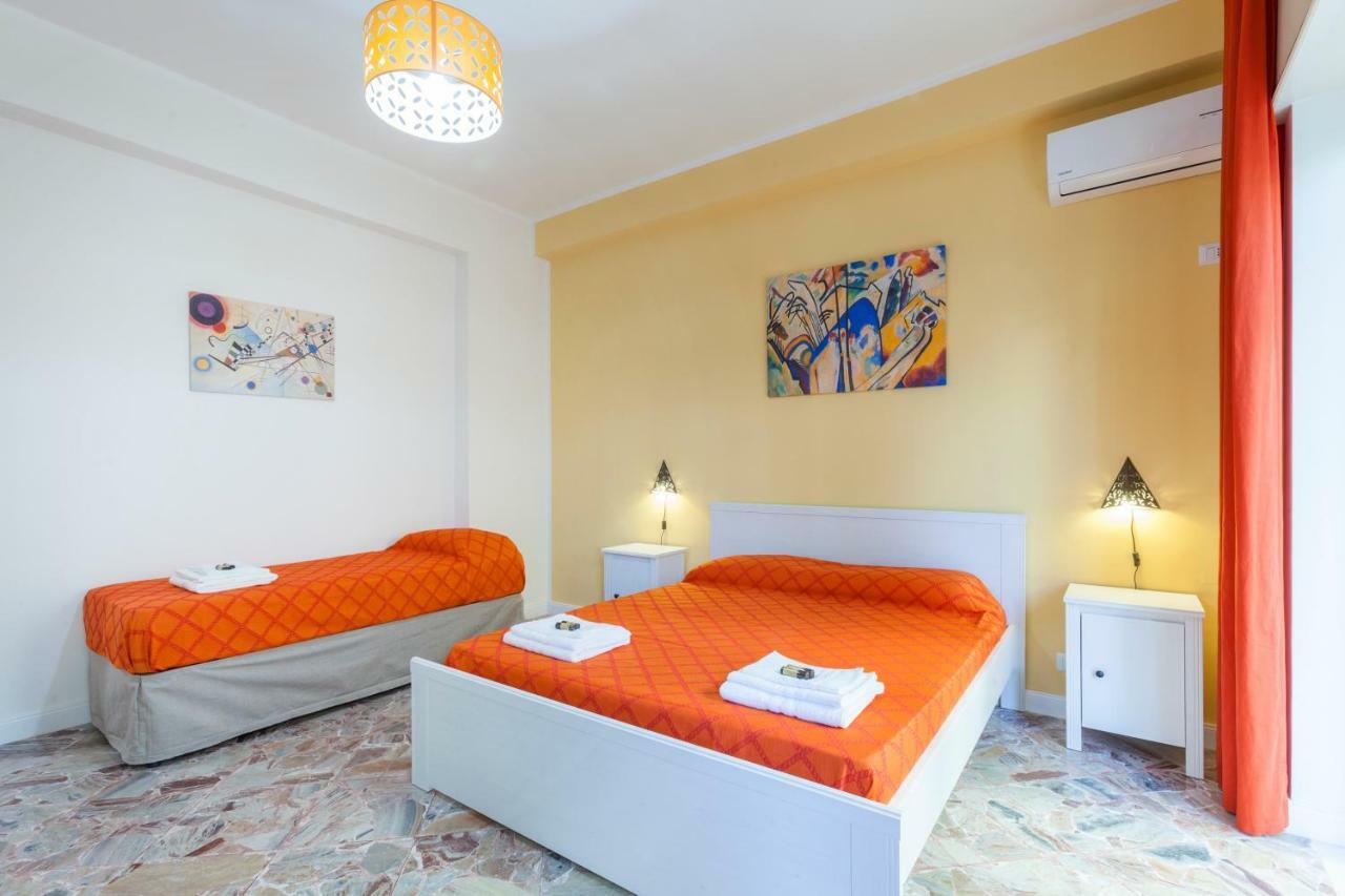 B&B La Primula Помпей Екстериор снимка
