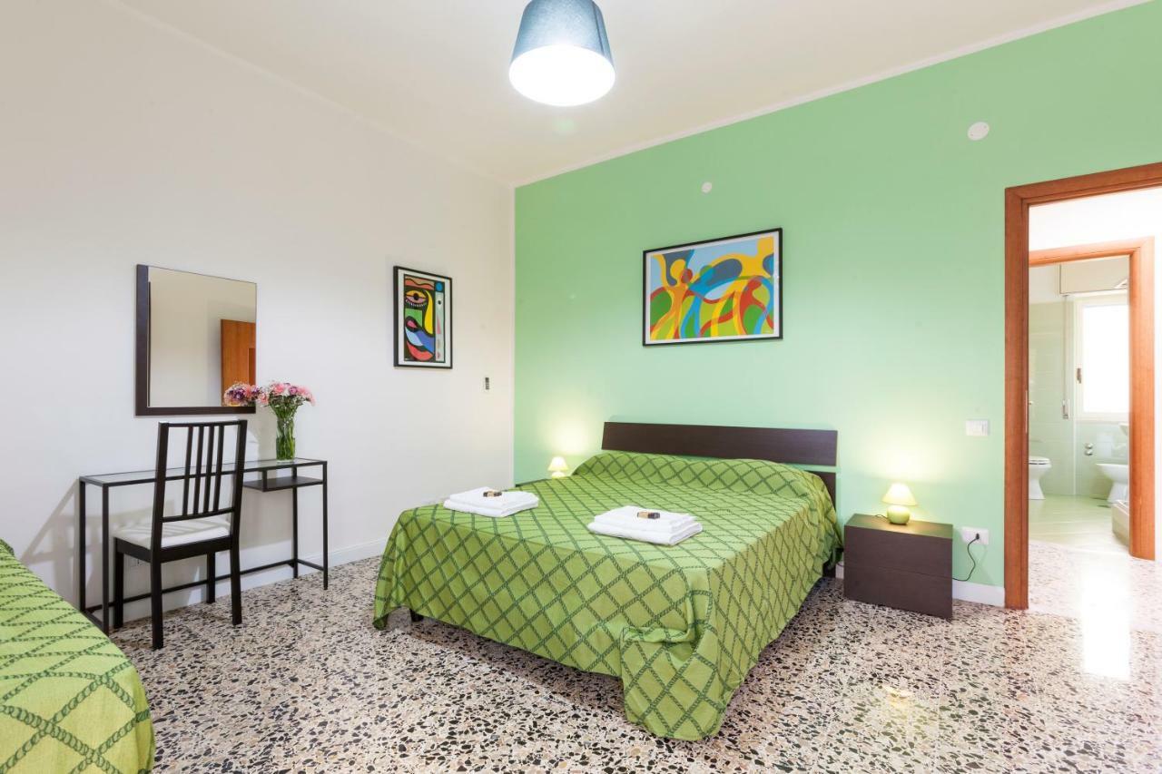 B&B La Primula Помпей Екстериор снимка